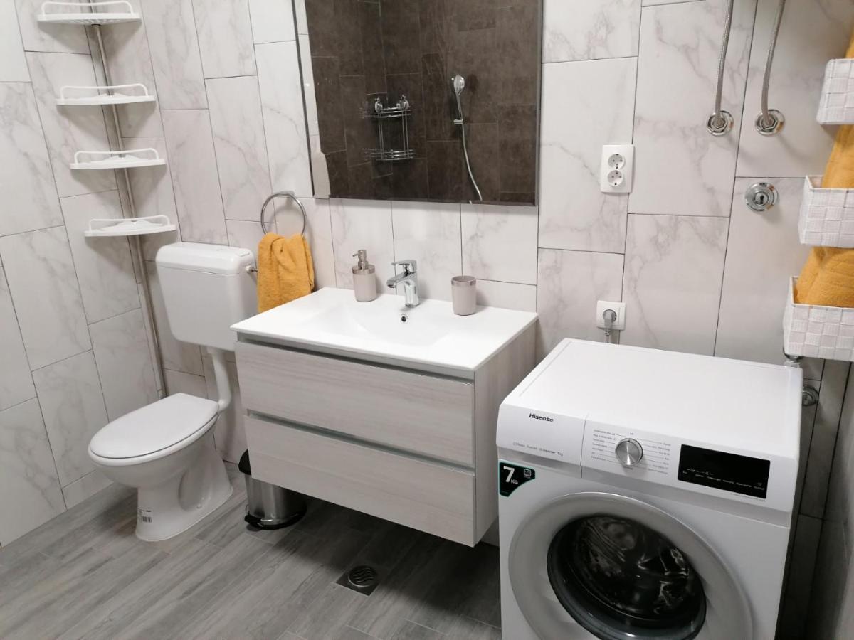 Apartman Nina Кали Екстериор снимка